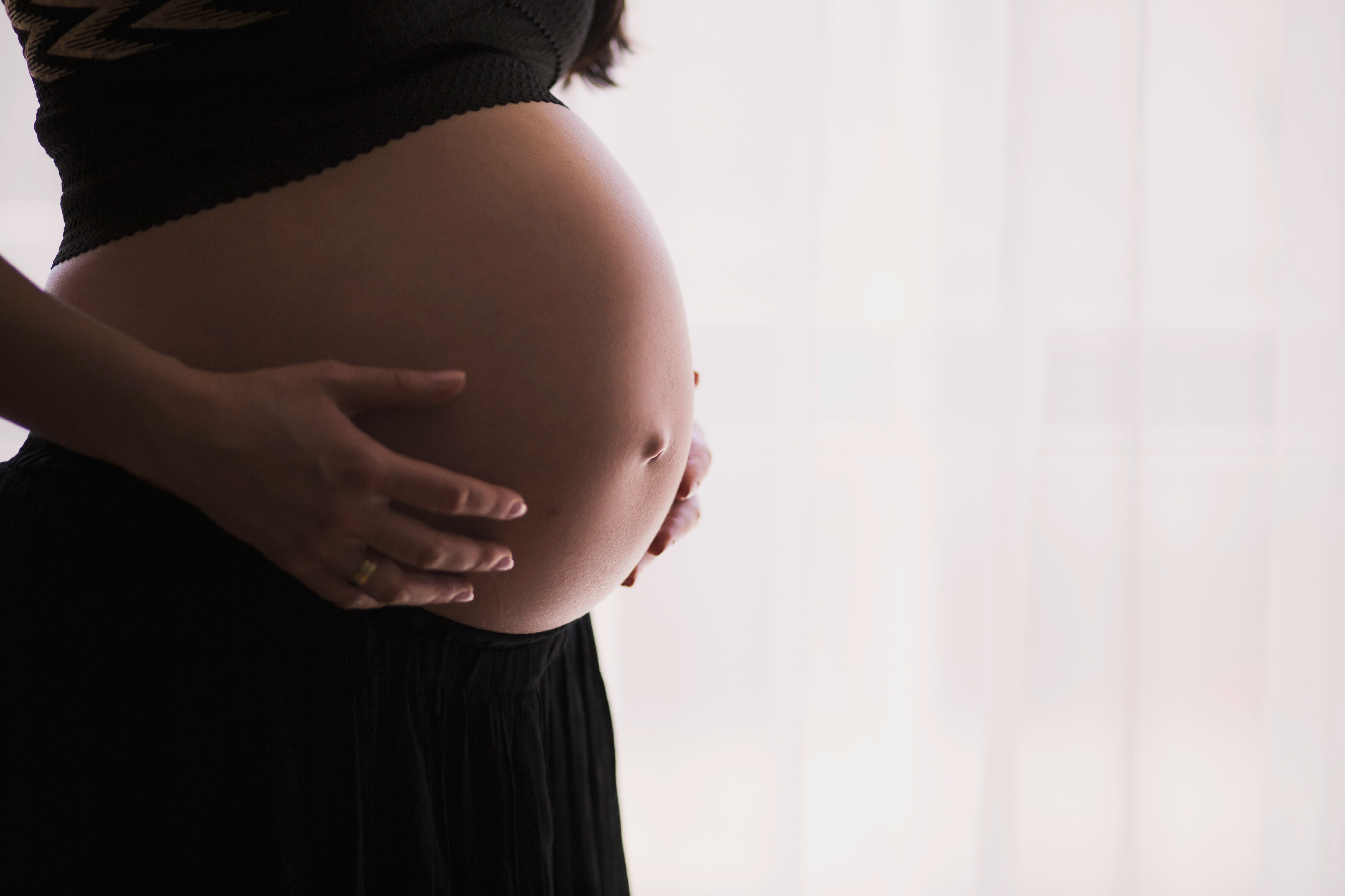 FIV et PMA en Tunisie — accompagnement du couple par Crotal Medical